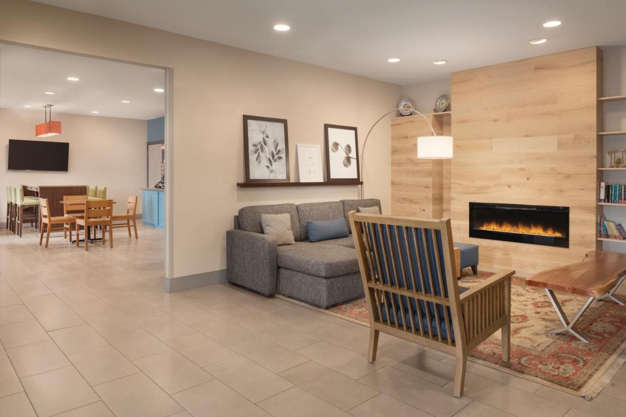 Country Inn & Suites By Radisson, Valparaiso, In Exterior photo