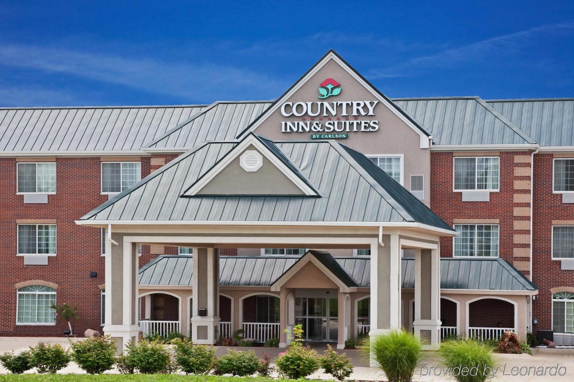 Country Inn & Suites By Radisson, Valparaiso, In Exterior photo